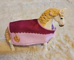Schleich Stute mit Decke