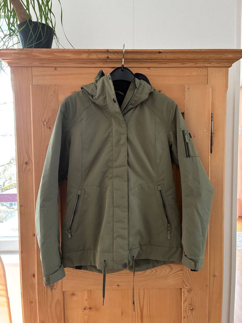 Roxy Giacche: Modische Skijacke von Roxy – Nuovo (secondo la descrizione) da Zürich venduto da Stefania64