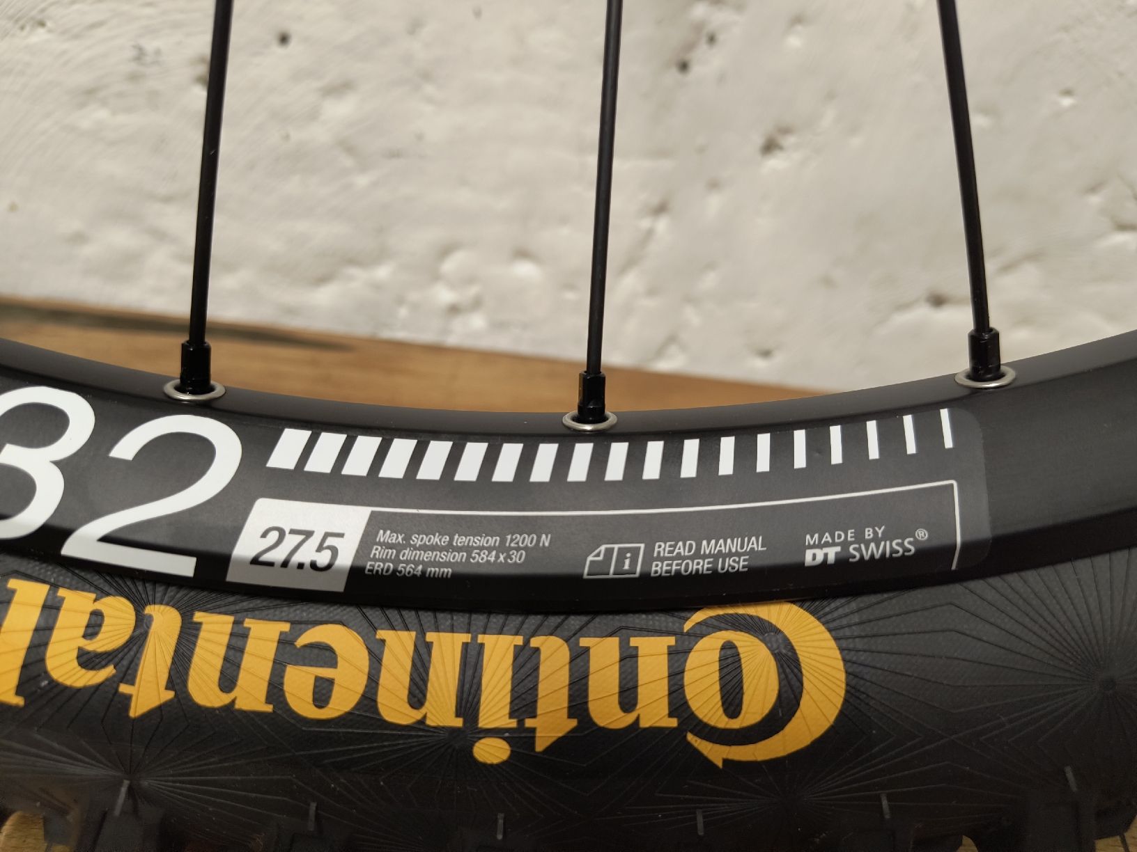 Pneumatici & Ruote complete: MTB Vorderrad 27.5", 15mm Steckachse – Nuovo e nell'imballaggio originale da Binningen venduto da cel_57q2 1