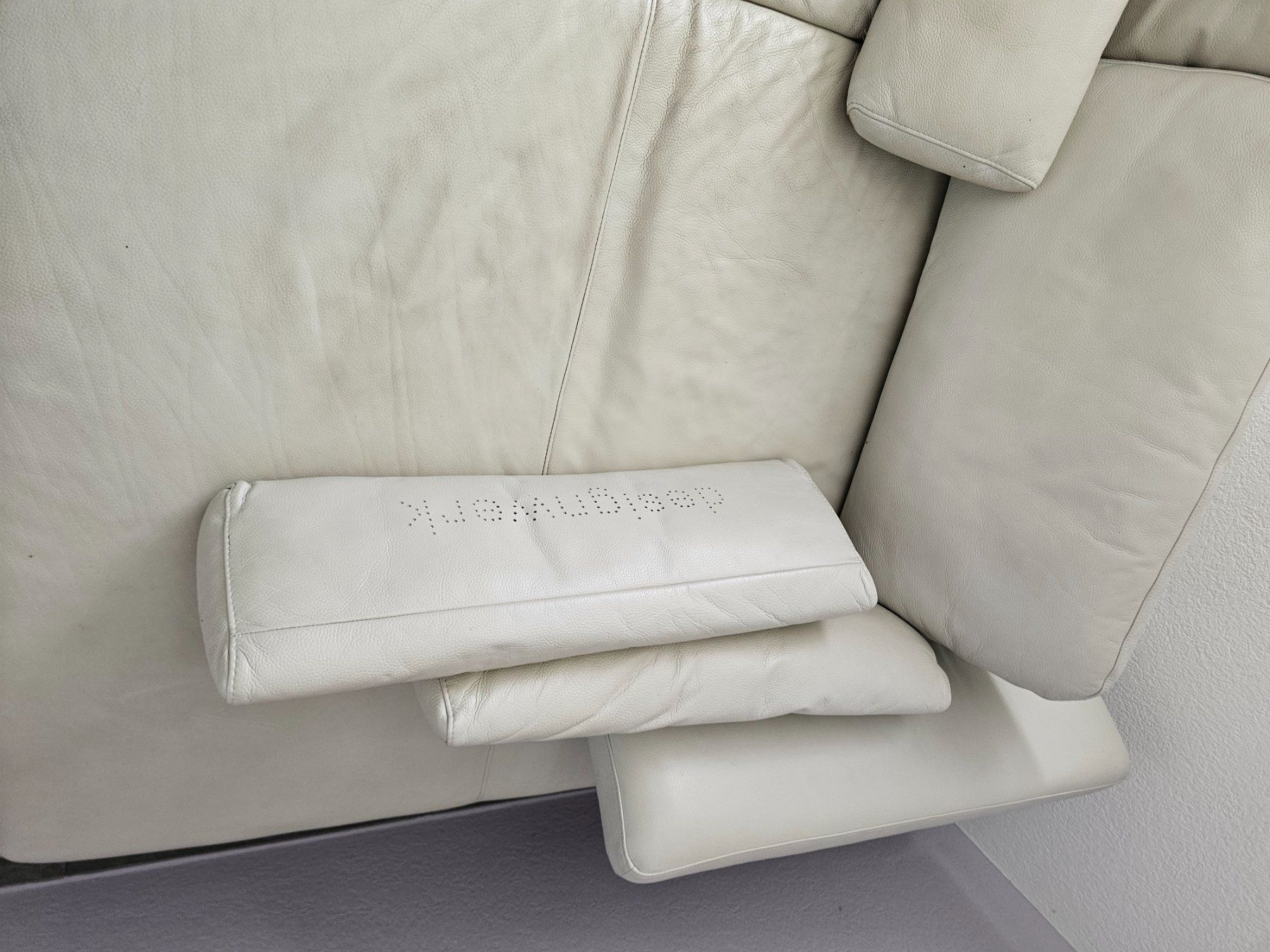 Pfister Sofas: Leder Sofa – D'occasion à Wangen b. Olten par Angelina05 1