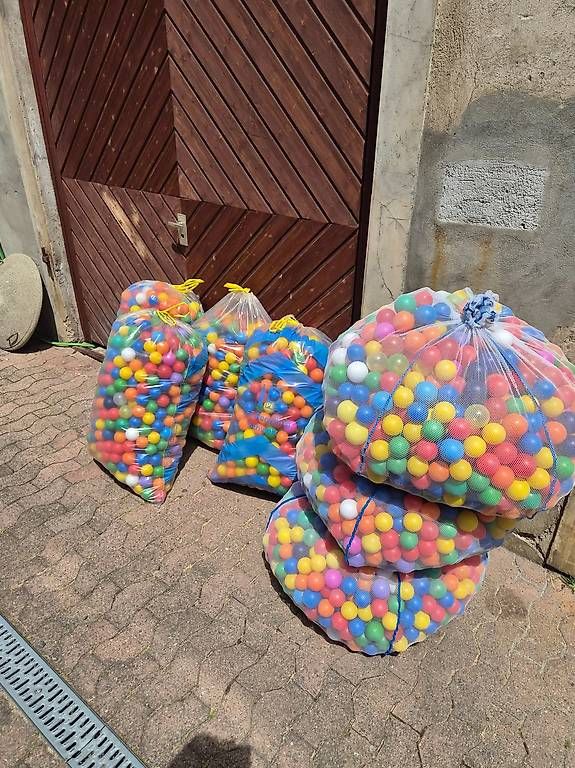 Jouets: Spielbälle – D'occasion à Dürnten par gawib