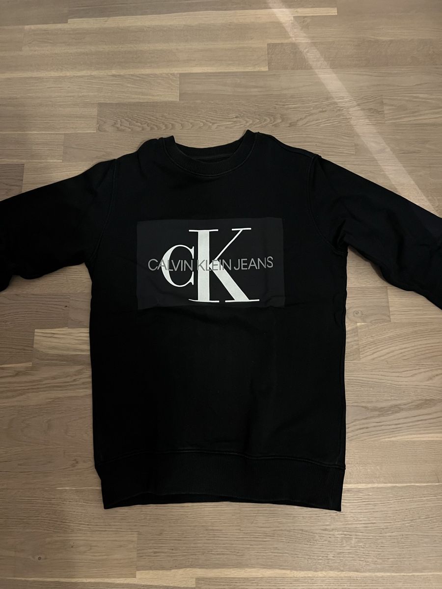 Calvin Klein Pullover & Sweatshirts: Calvin Klein Pullover Schwarz – Gebraucht aus Tann von pet_btt2