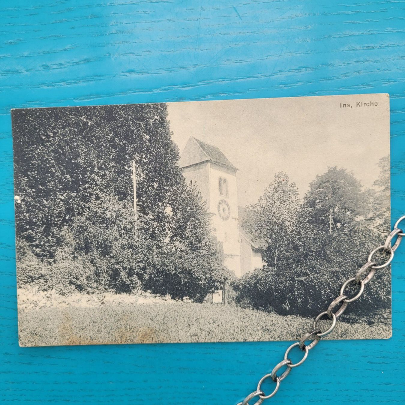 Ansichtskarten: Ins , Kirche – Gebraucht aus SCHÜBELBACH von CoKaHa