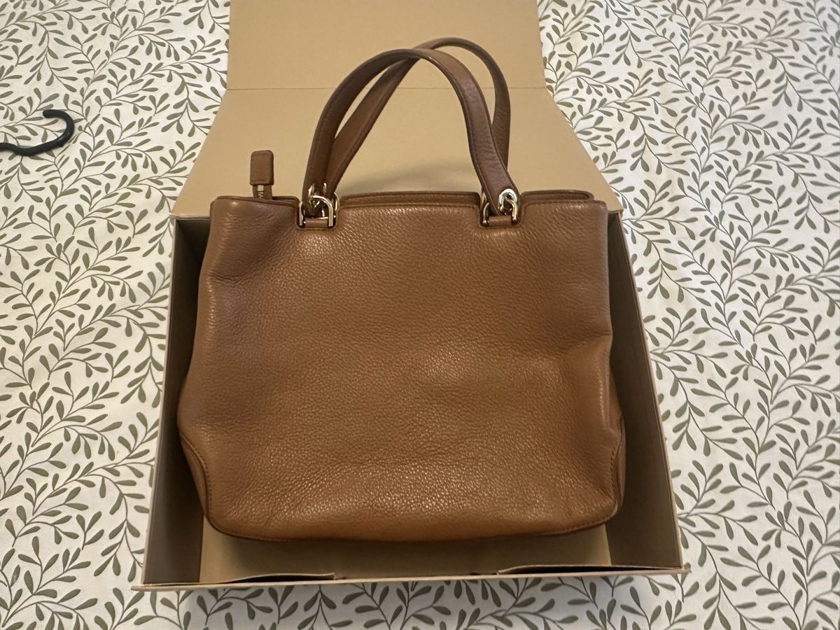Michael Kors Sacs femmes: Sac Michael Kors – D'occasion à Genève par AuTuMnLoveR 1