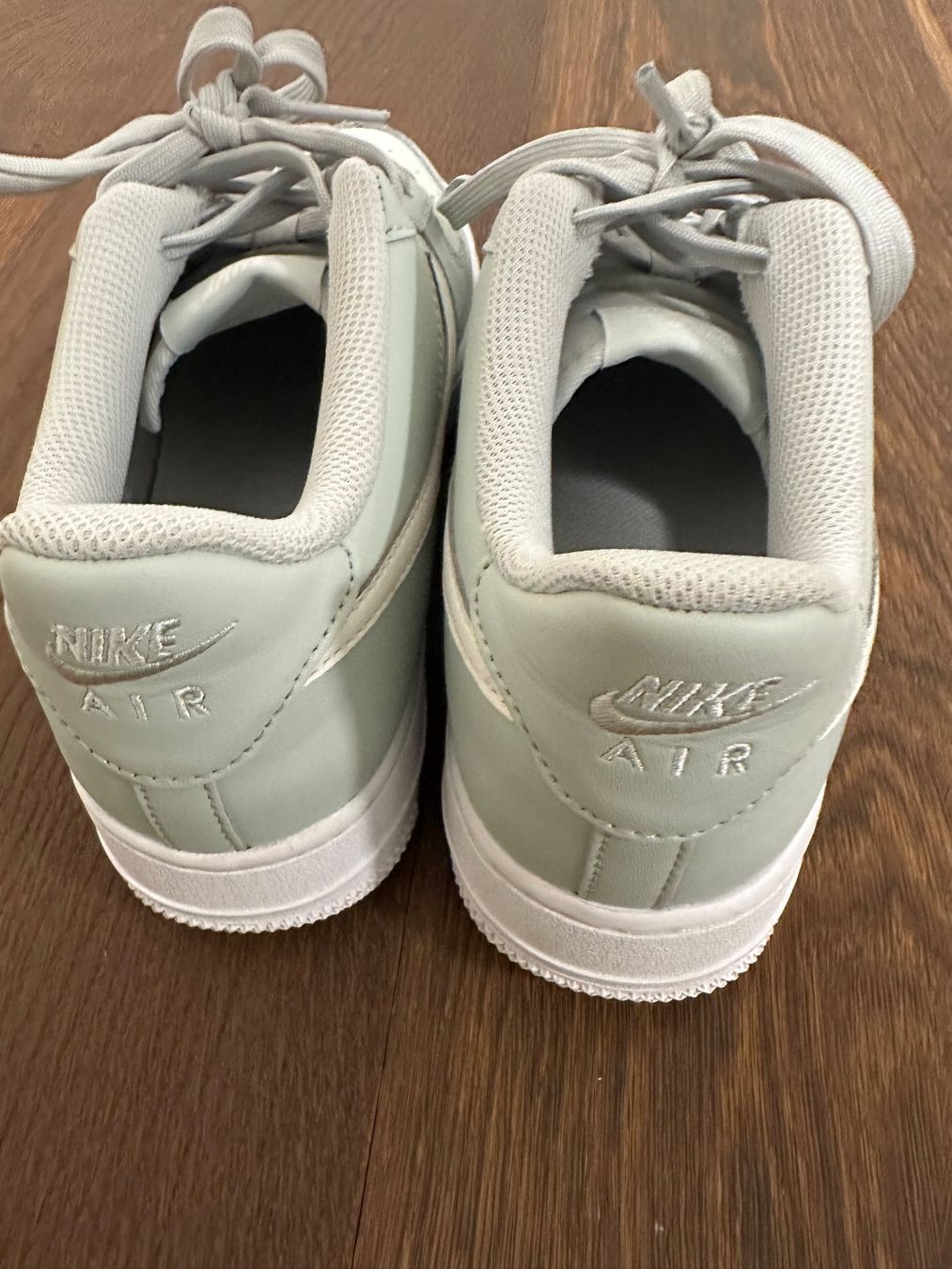 Nike Scarpe da uomo: Nike Air Force 1 Grösse 38,5 – Usato da Brunnen venduto da annitime 2