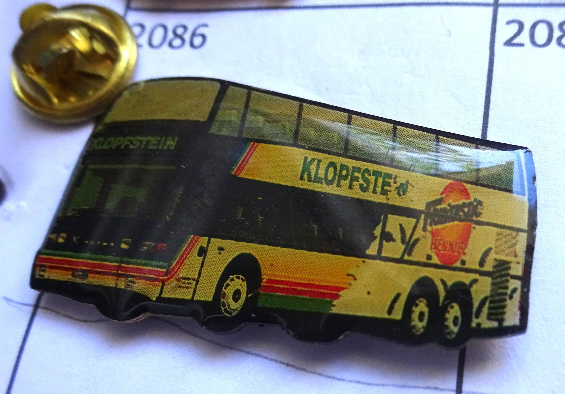 Placchette & Badge: Pin Bus KLOPFENSTEIN Autocar – Usato da Utzenstorf venduto da BUtter81