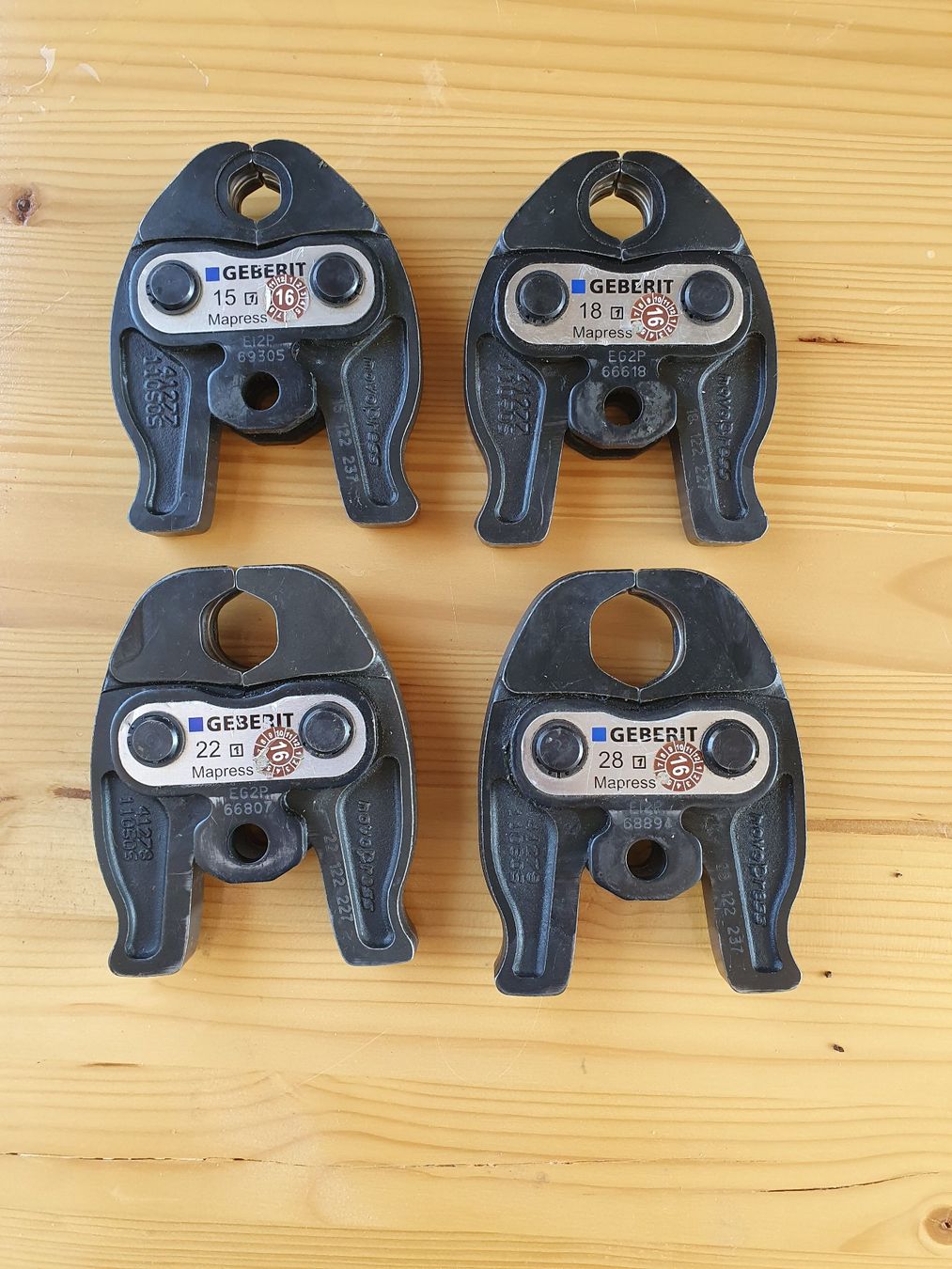 Alle Werkzeuge: Pressbacken Geberit Mapress – Gebraucht aus Dürnten von ch-solarAG 1