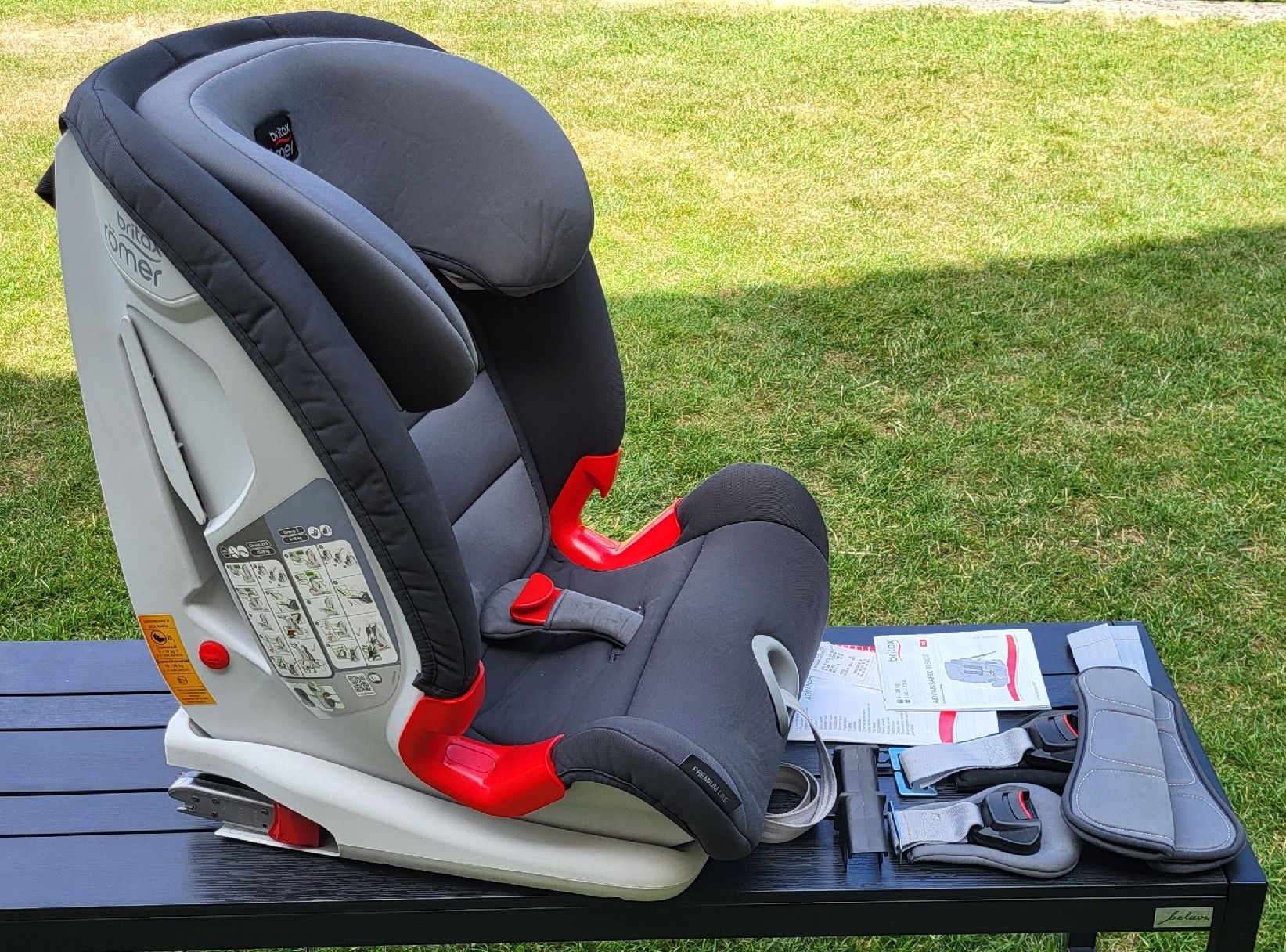 Britax Römer Auto-Kindersitze: Kindersitz Britax Römer Advansafix III Sict – Gebraucht aus Brittnau von Faeugefredu 2