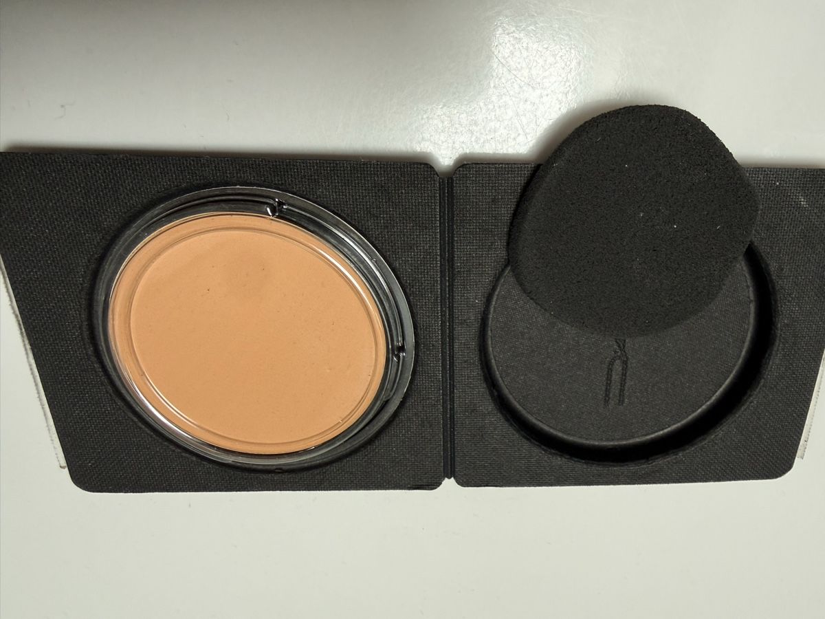 Mac Cosmetics Maquillage: MAC Studio Fix Powder Plus Foundation NC25 - NEU! – Neuf (Voir description) à Hinteregg par Jazz-C 3