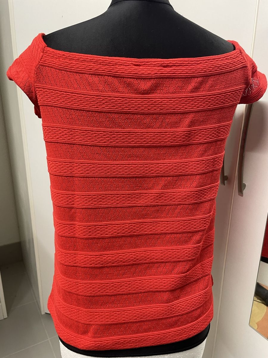 Lotti di vestiti: 4 Sommer Damen T-Shirts, GUESS, ESPRIT – Usato da Urdorf venduto da Anassor 8