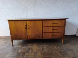 Mid Century Kommode Massiv Holz mit 3 Schubladen 2 Türe