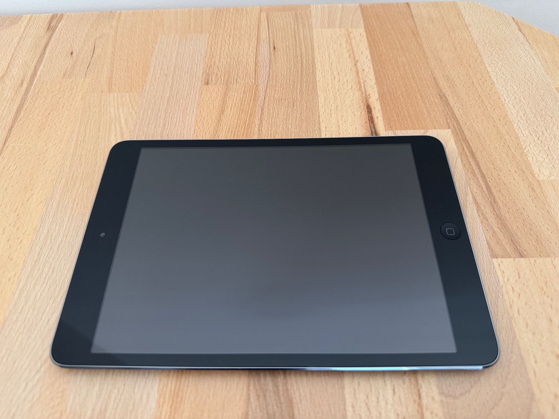 Apple Tablet PC: iPad Mini 16Go Wifi - A1432 – Usato da Genève venduto da Hollow 1