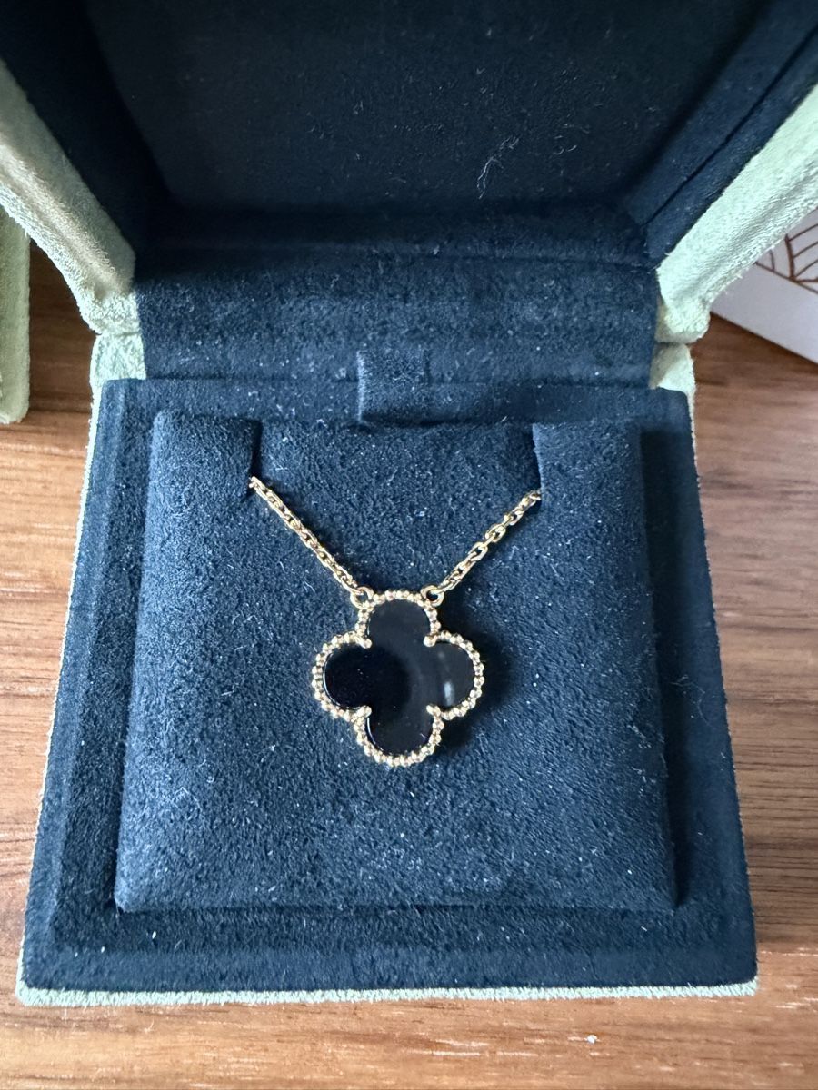 Van Cleef Ketten: Collier Van Cleef – Gebraucht aus Troinex von Lilyrose01 1