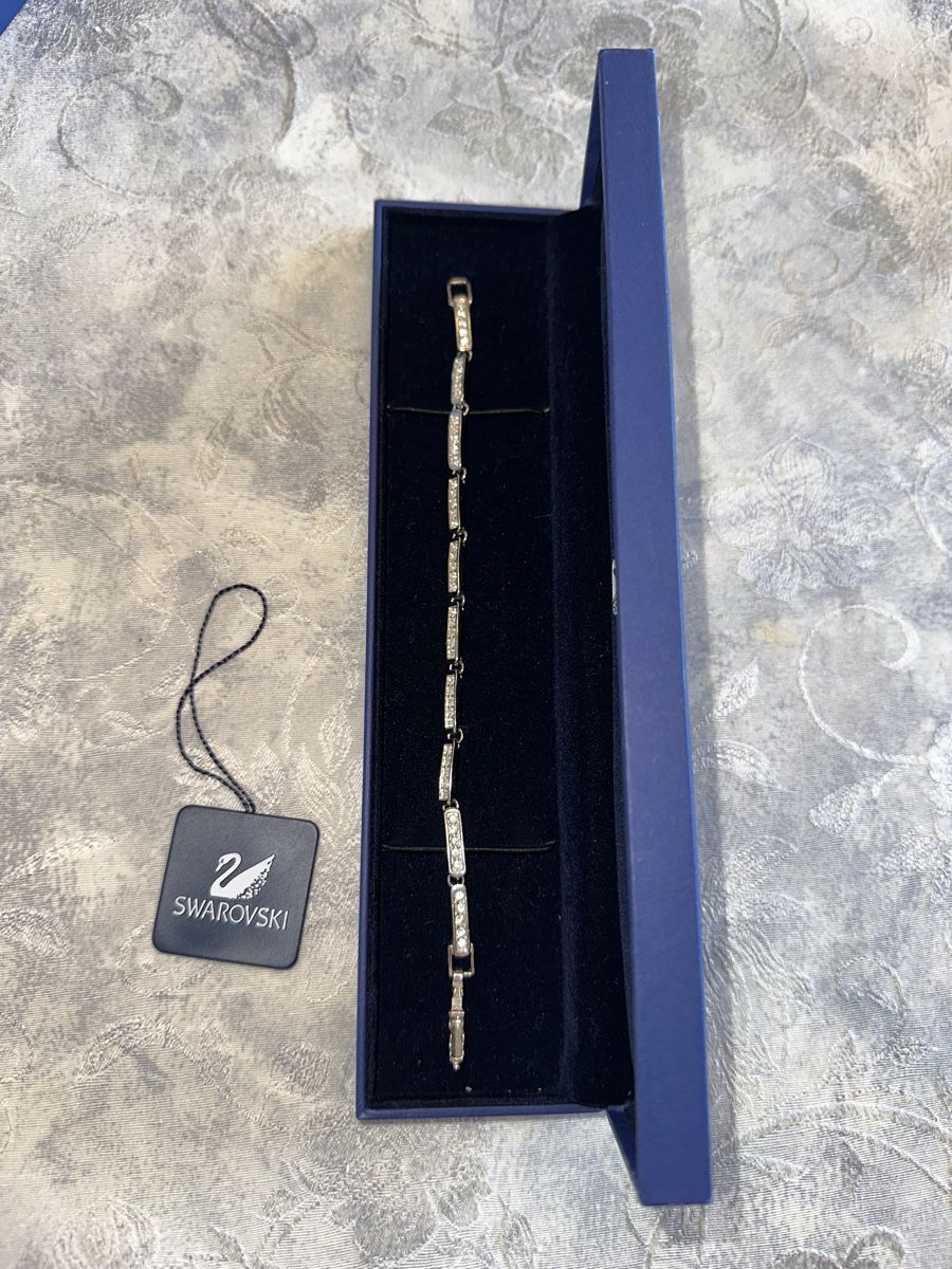 Swarovski Armbänder & -reifen: Swarovski Armband – Neu (gemäss Beschreibung) aus Küsnacht ZH von adr_669g