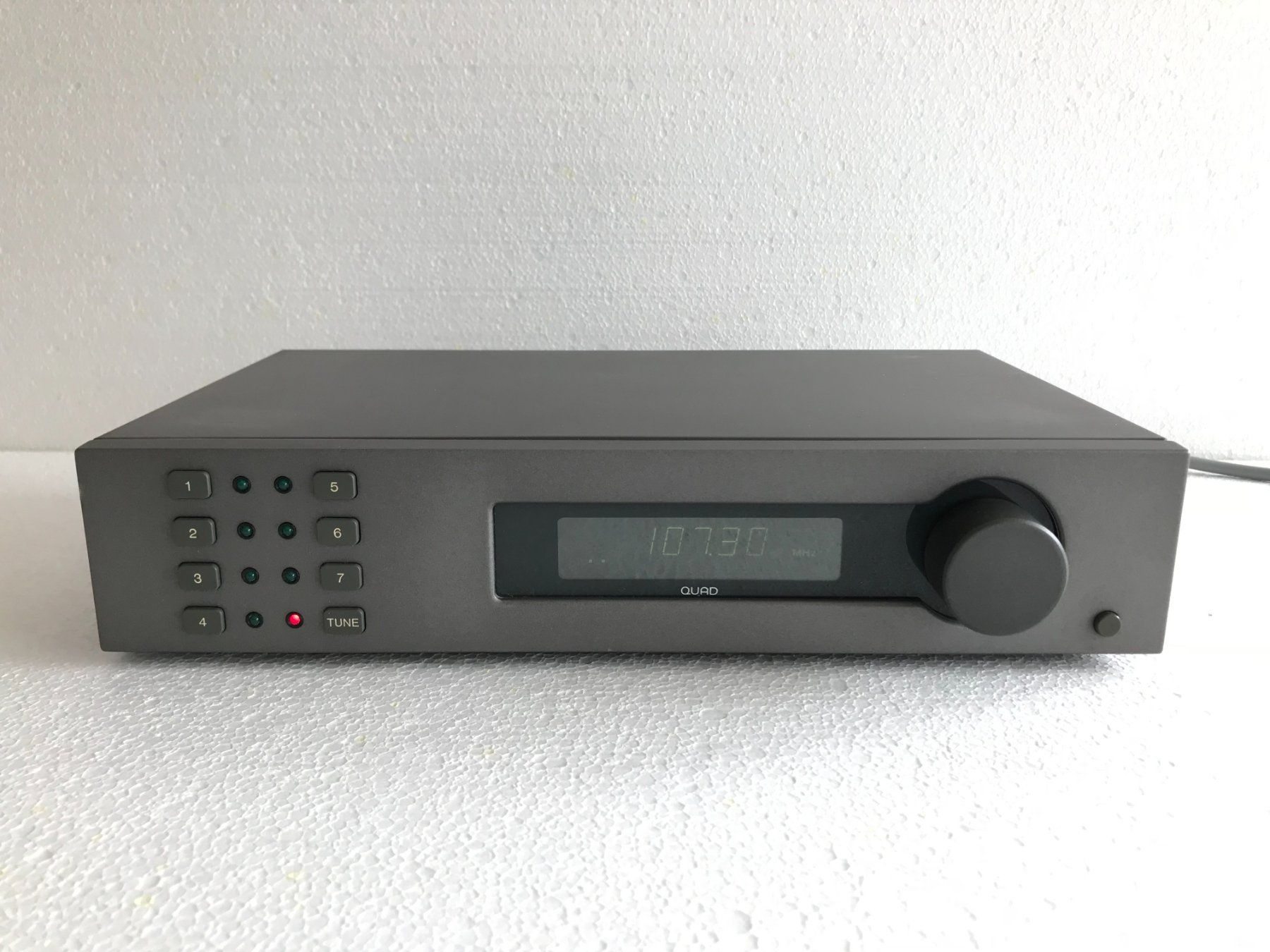 Radio: High-end Tuner Quad FM4 – Usato da Stallikon venduto da felixmuster