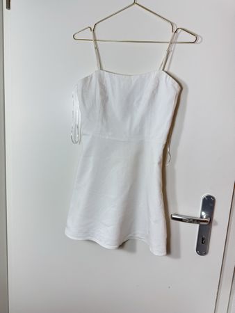 Zara White Mini Dress, size M, Summer Ready, Cute!