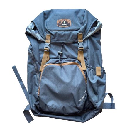 [New] Grey Deuter Walker 24 Daypack (24L)
