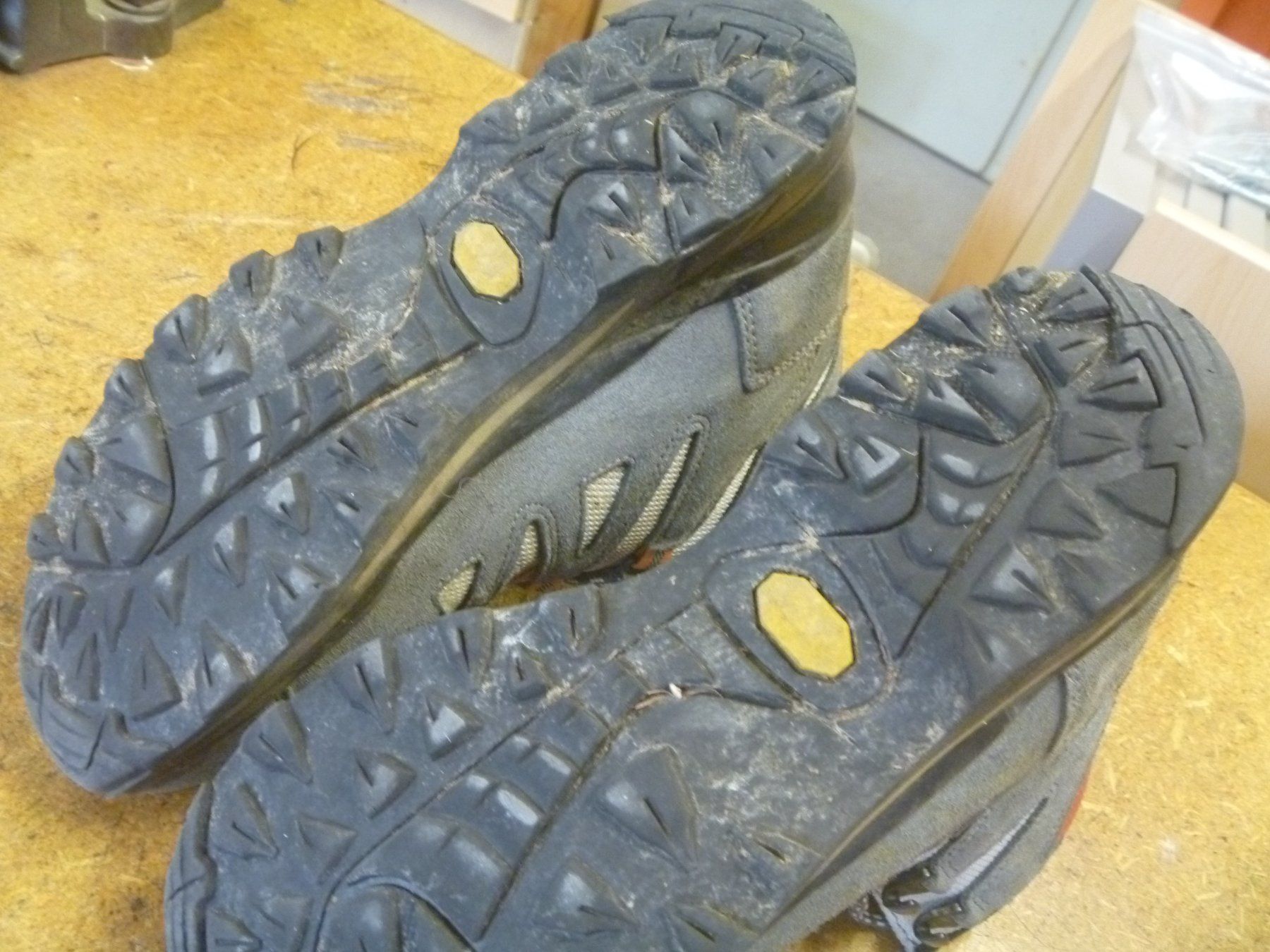 Lowa Scarpe da uomo: Wanderschuhe Grösse 40  Lowa – Usato da Rüti ZH venduto da baumchen 2