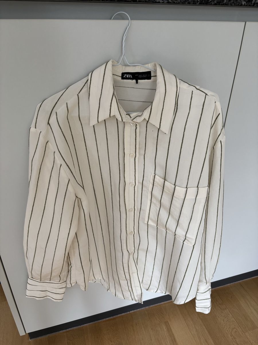 Zara Camicette: Zara Bluse weiss-grün S – Usato da Fribourg venduto da dafral