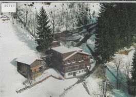 Flugaufnahme Hotel-Restaurant Sunneschy Saas bei Kloster