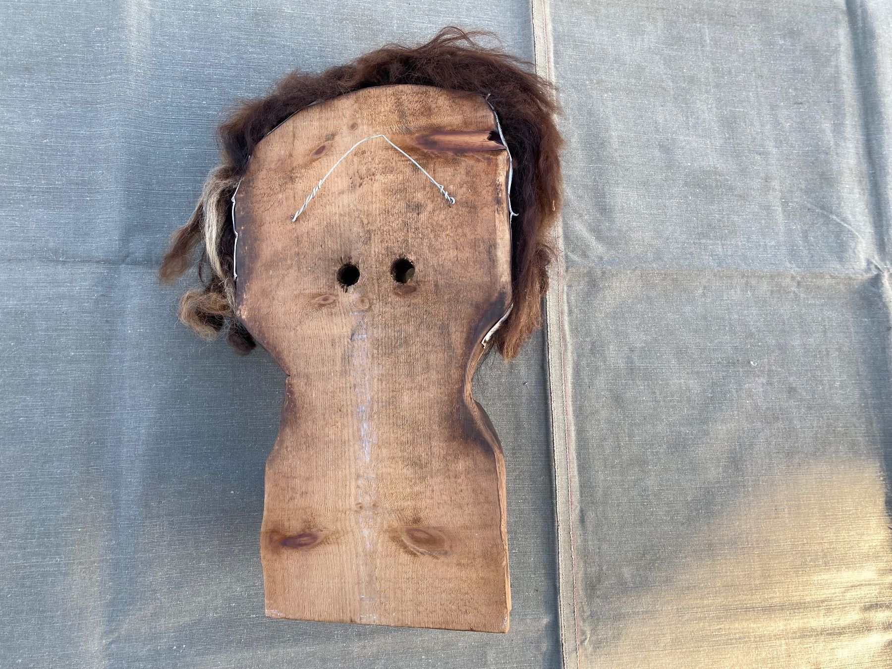 Altro in Antiquarato & Arte: sehr schöne alte grosse Walliser Holzmaske – Usato da Feldbach venduto da Olive1 8
