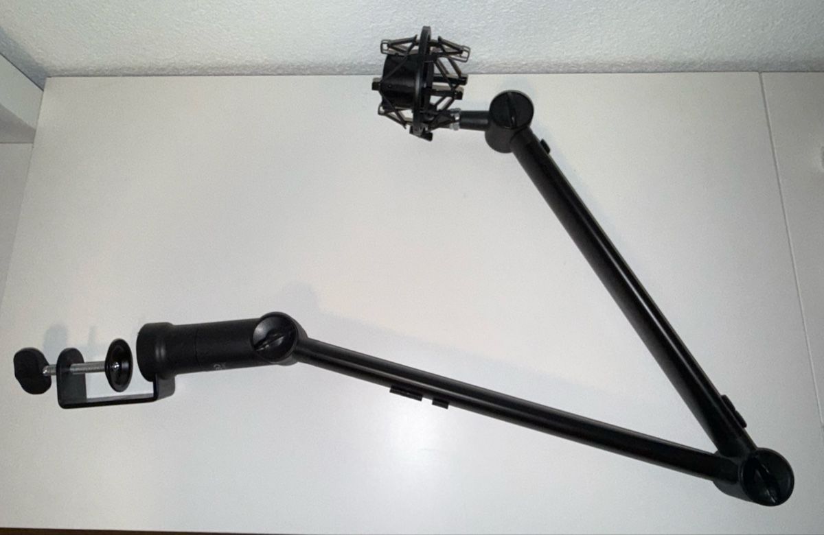 Autres articles bureau & commerces: Professional Microphone Arm Stand with Mic Clip – D'occasion à Münchenstein par bloombluem