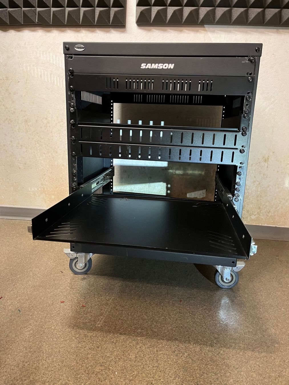 Altri accessori: Samson 12U Rack (incl. trays, xtra hardware) – Usato da Nuerensdorf venduto da meb_hqw5 1