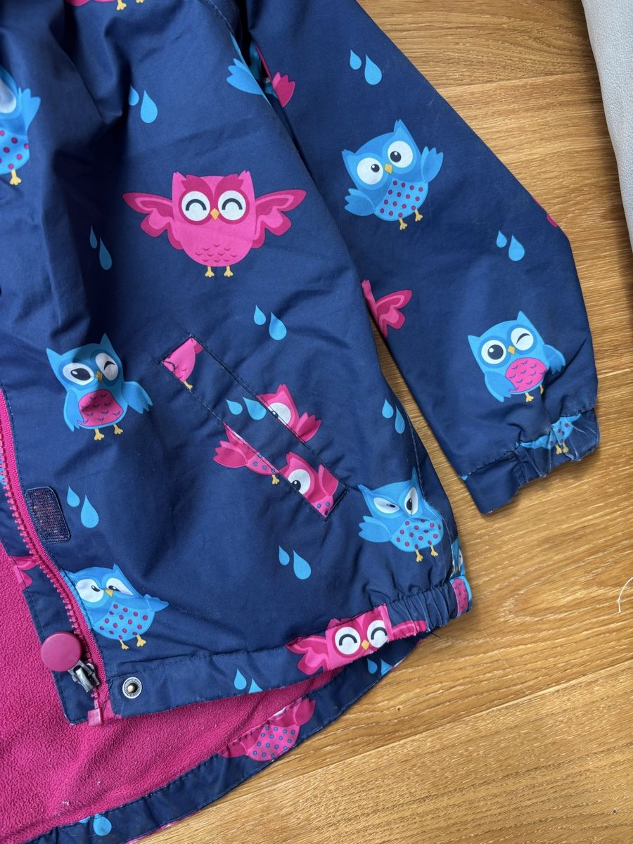 Giacche & Cappotti: Kids Rain Essentials Owl Raincoat, size 122-128 – Usato da Thalwil venduto da ver_j2lw 3