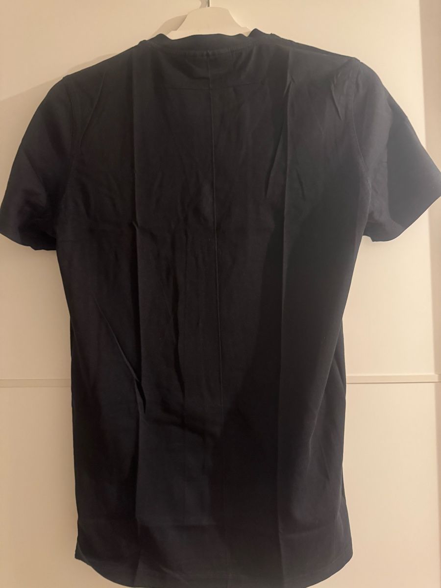 T-shirt: T-shirt Givenchy – Usato da Genève venduto da Dan83 1