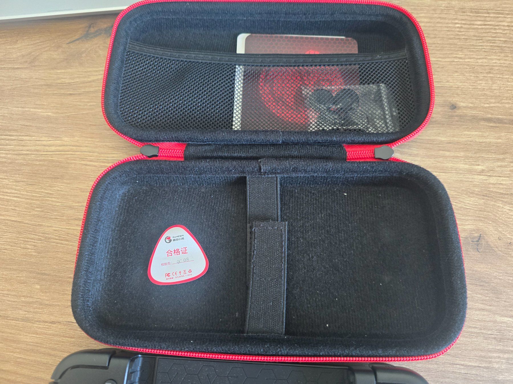 Giochi: GameSir X2 Pro Mobile Controller mit Case guter Zustand – Nuovo (secondo la descrizione) da Frauenfeld venduto da gus_6cbc 1