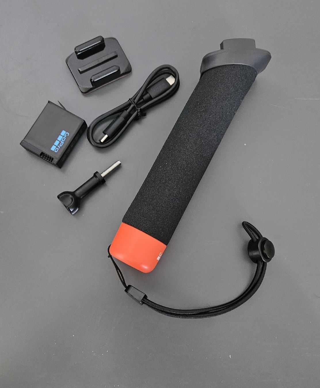 Gopro Action Cam: Gopro Hero 13 black mit Set – Usato da Kölliken venduto da SoLa07 4