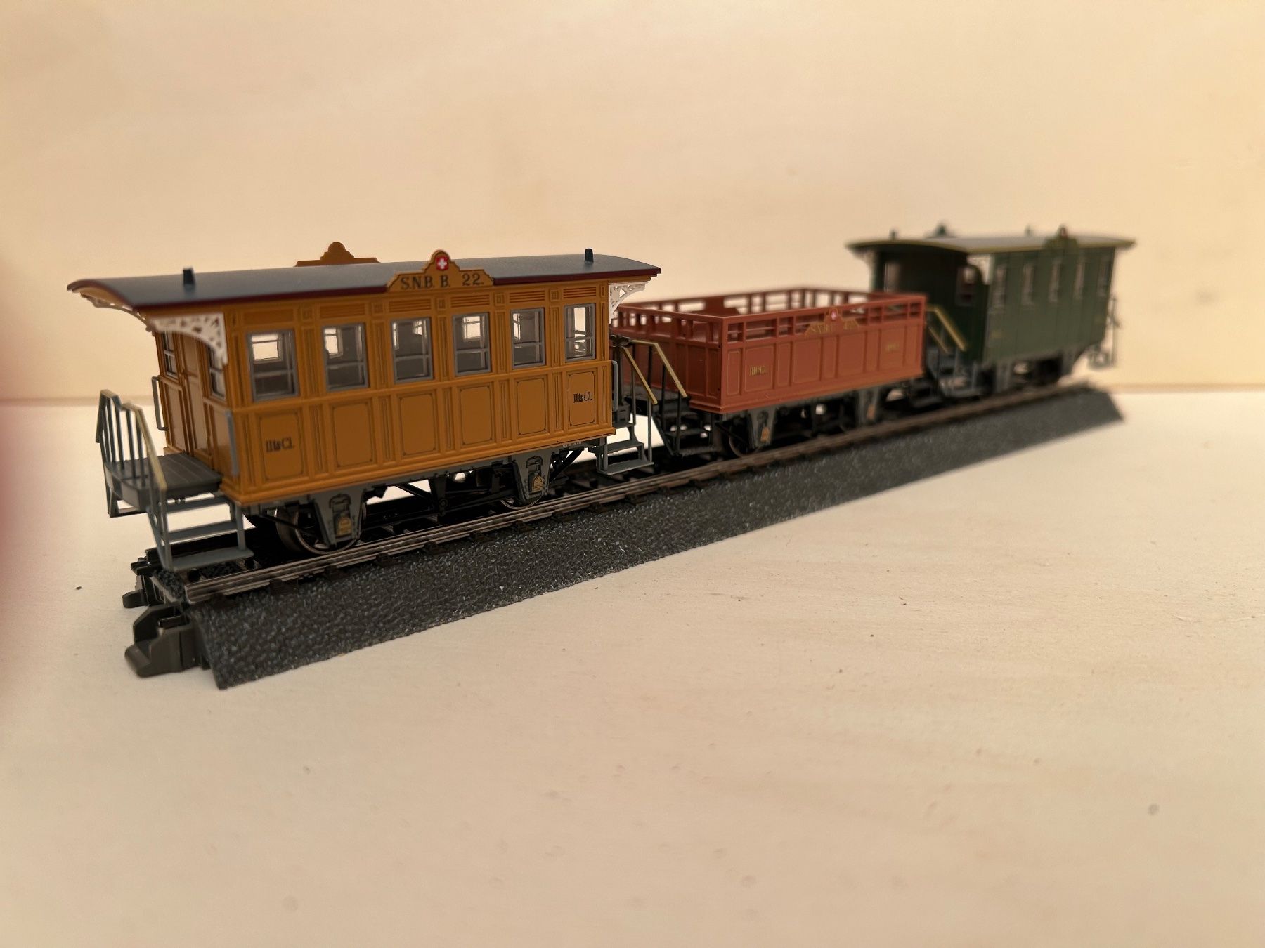 Märklin Trains électriques: Wagenset Spanisch-Brötli-Bahn 3-teilig – D'occasion à Aesch (Neftenbach) par klaibovski 1