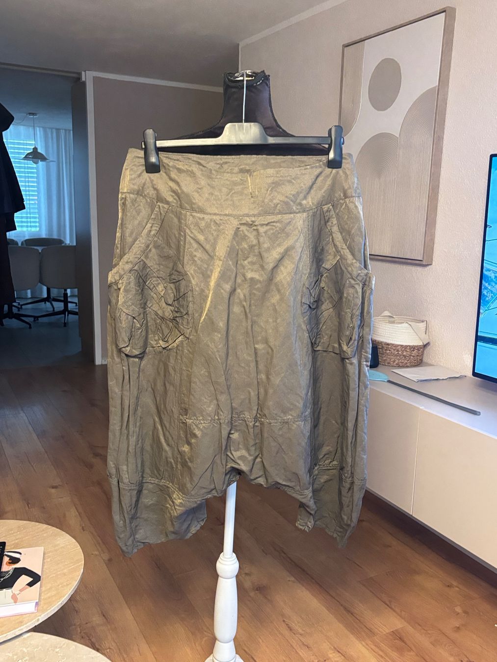 Pantaloni: Elsewhere Sarouel Tiefschritthose  Baumwolle – Usato da St. Margrethen SG venduto da dijanaO 1