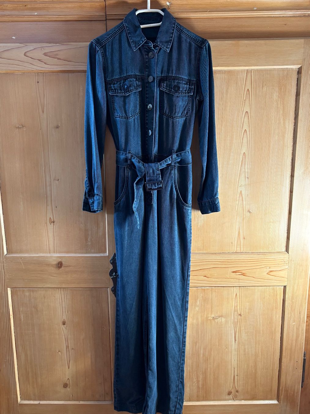 Massimo Dutti Tute: Massimo Dutti Jumpsuit Gr M – Usato da Uerkheim venduto da ruthb2112