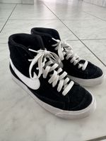 Nike SB Zoom Blazer Mid Sneaker Schwarz Weiss