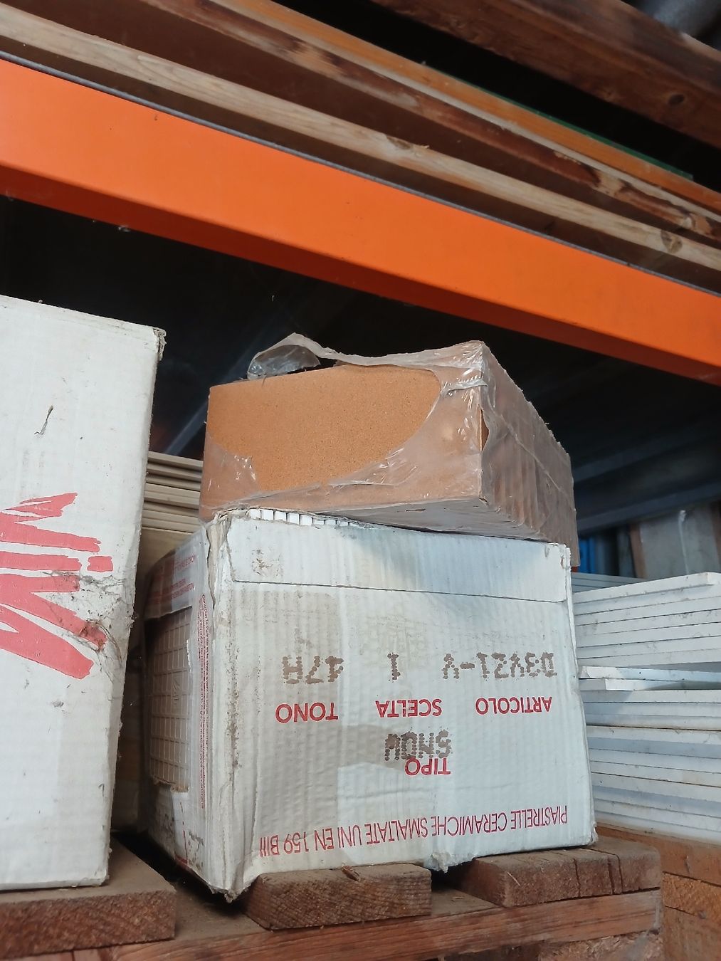 Revêtements de sol: div Keramikplatten  – Neuf (Voir description) à gipf-oberfrick par bubs88 1