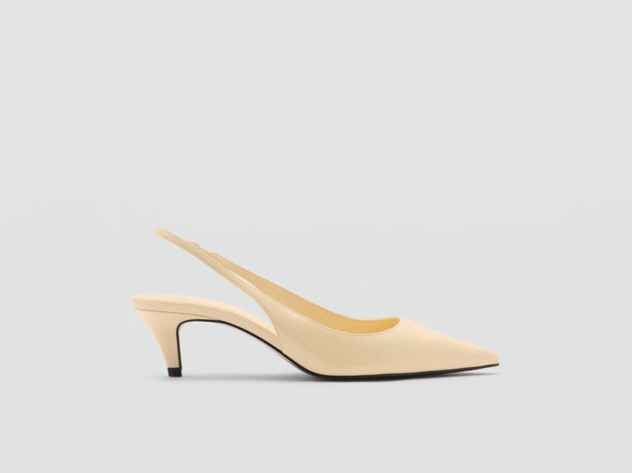 Mango Chaussures femmes: MNG Mango Slingbacks Gr. 36, pastellgelb – D'occasion à Tuggen par vivira