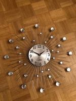 Grosse Wanduhr