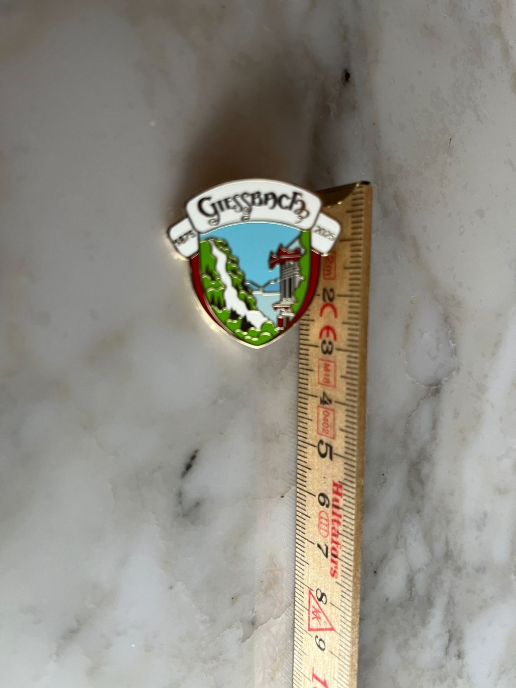 Plaketten & Abzeichen: Pin, Giessbach Grand Hotel Jubiläum – Neu und originalverpackt aus Bern von cubus01 3