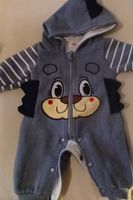2 Warme Baby Anzüge ca 2/3 Monate