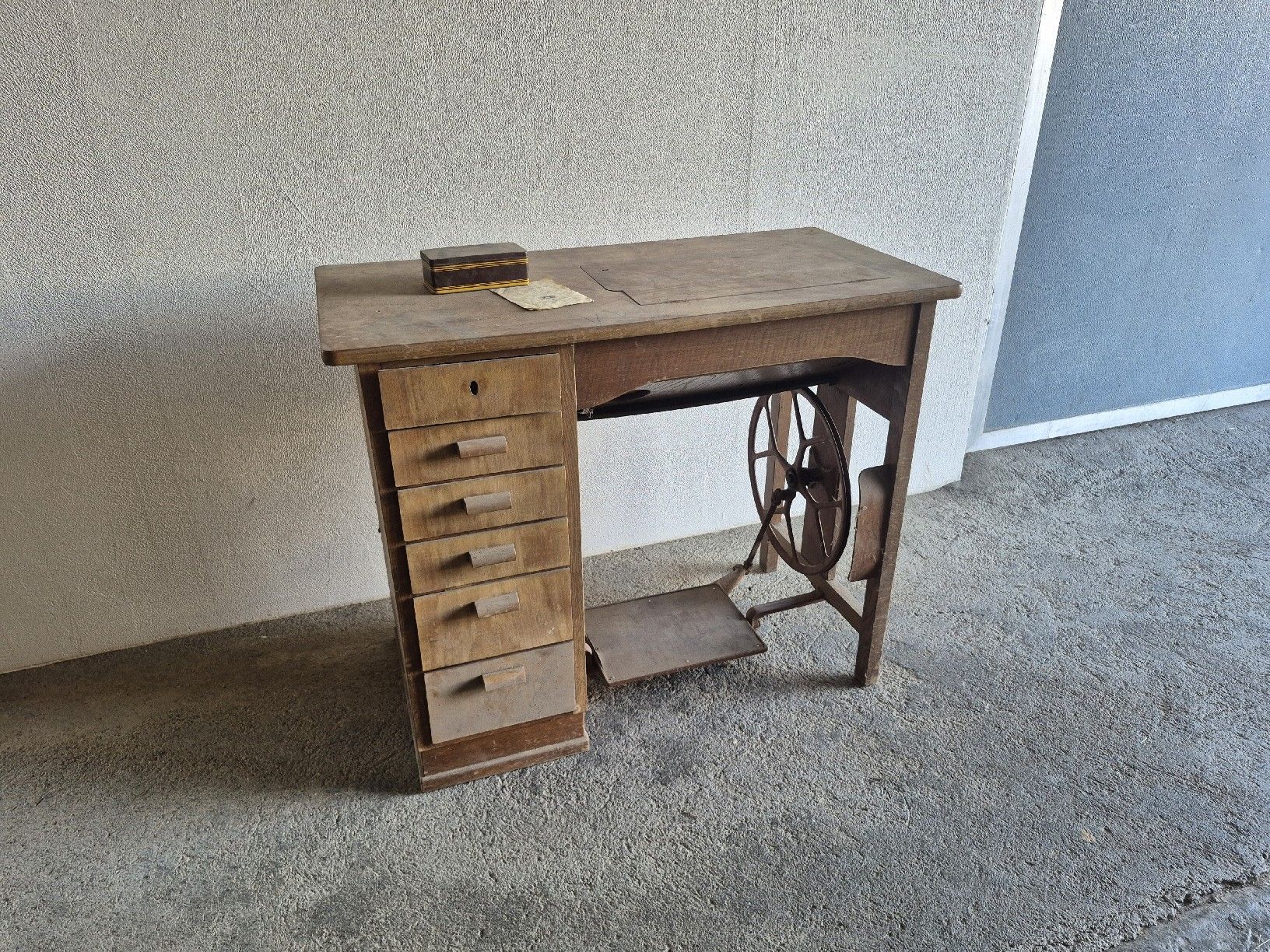 Bernina Nähmaschinen: Alte Bernina Nähmaschine  – Defekt aus Ulmiz von P.stauffer 5