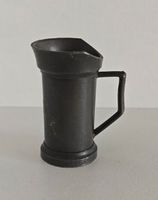 Konvolut Vintage Miniaturen – Zinnkrug, Eiffelturm, Mörser