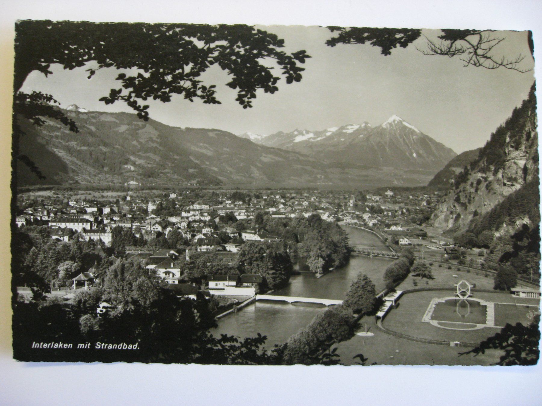 Cartoline postali: AK  Interlaken mit Strandbad – Usato da Gundetswil venduto da Egro100