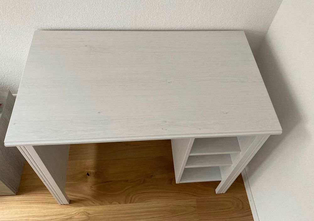 Ikea Brusali Schreibtisch