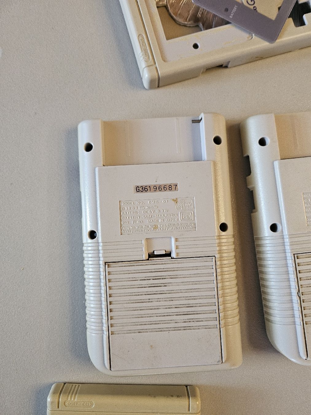 Nintendo Console: 3x Gameboy Ersatzteile und Cases  – Difettoso da St. Gallen venduto da Cocos_Ricardo 9