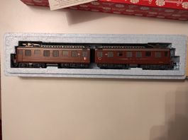 E-Lok Ae 8/8 BLS 2-mot. braun, Wallis und Bern von Hag H0 GS