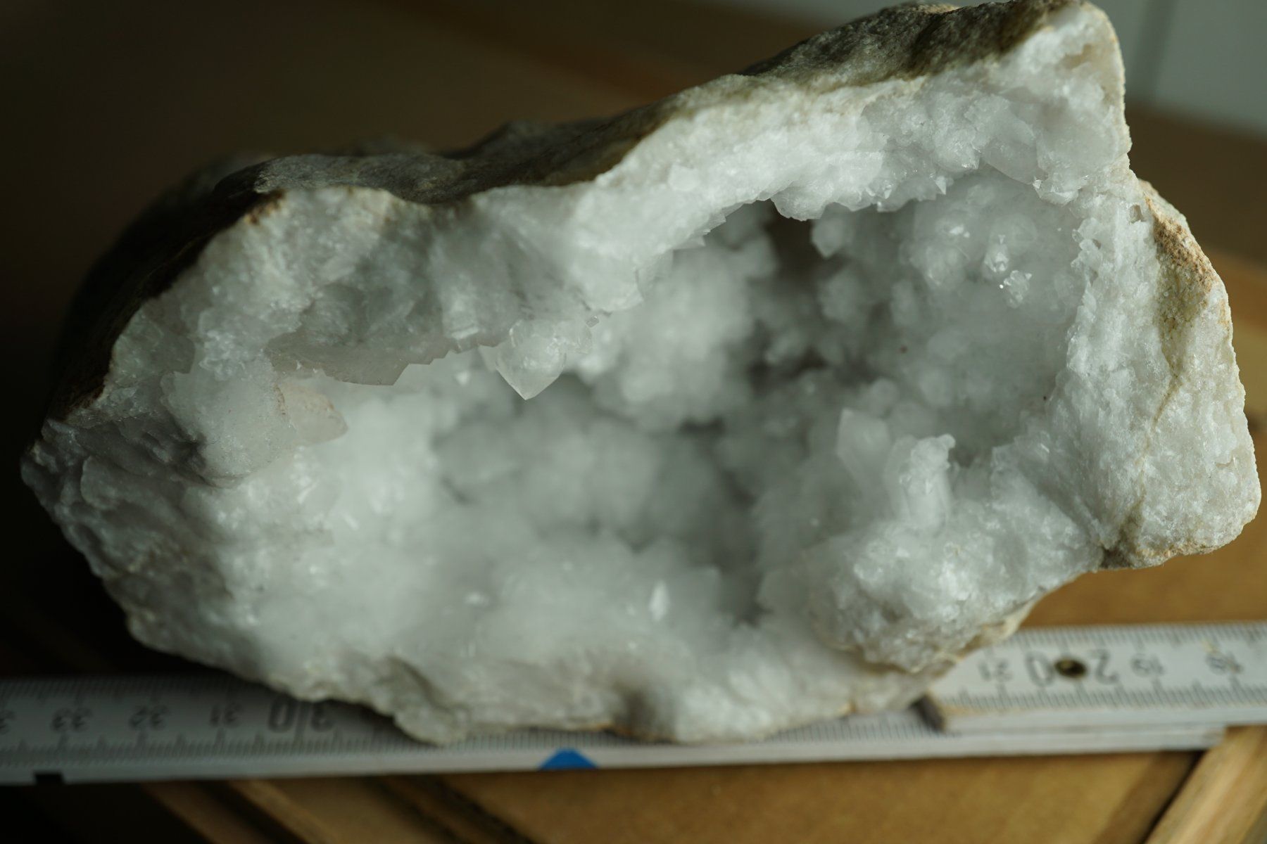 Minéraux & Lithothérapie: Calcit    Geode 15cm x  8cm  XL – Neuf avec emballage d'origine à Eschenbach SG par topstone 4