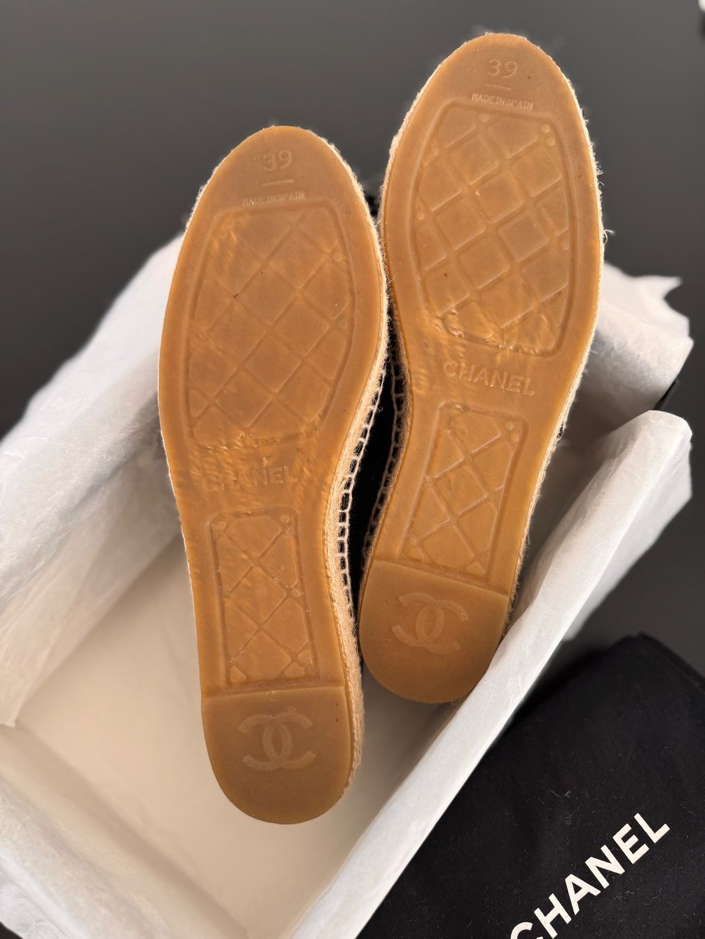 Chanel Damenschuhe: Chanel Espadrilles Gr 39 Neu Schwarz Lack – Neu und originalverpackt aus Wädenswil von Isa_belle28 5