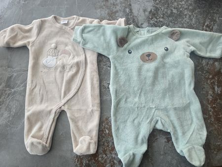 Baby  Strampler