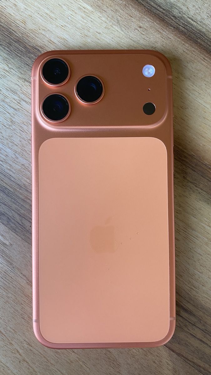 Apple Handys / Smartphones: iPhone 17 Pro Max 2 TB – Gebraucht aus Wohlen bei Bern von codevox 3